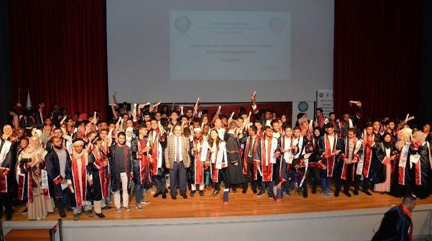 Uludağ Üniversitesi Yıllık Bin 800 Yabancı Öğrenciyi Ağırlamayı Hedefliyor