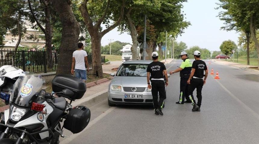 Edirne&rsquo;de Tescilsiz Ve Abart Egzozlu Ara&ccedil;lara Ge&ccedil;it Yok