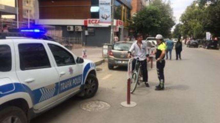Iğdır’da Bisiklet Sürücüleri Denetlendi