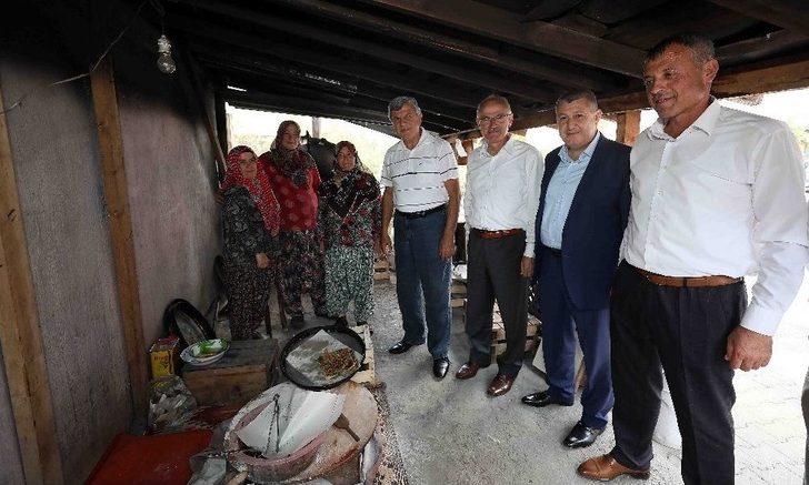 Başkan Karaosmanoğlu’ndan Köy Ziyareti G1