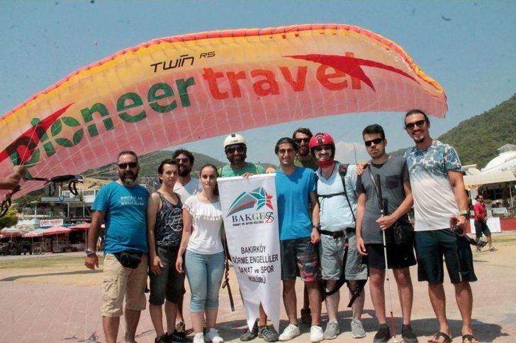 Görme Engelliler Yamaç Paraşütüyle Uçtu G5