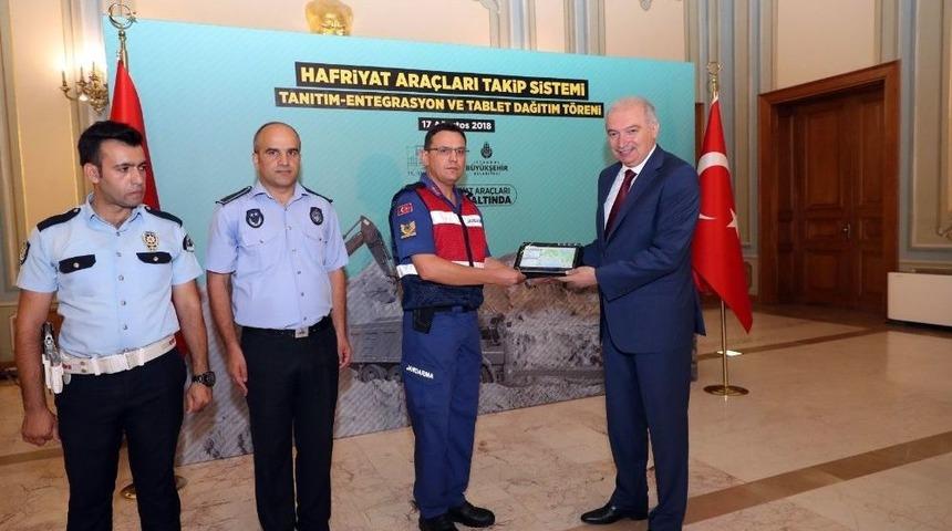 Hafriyat Kamyonlarını Takip Eden Tabletler Kolluk Kuvvetlerine Dağıtıldı