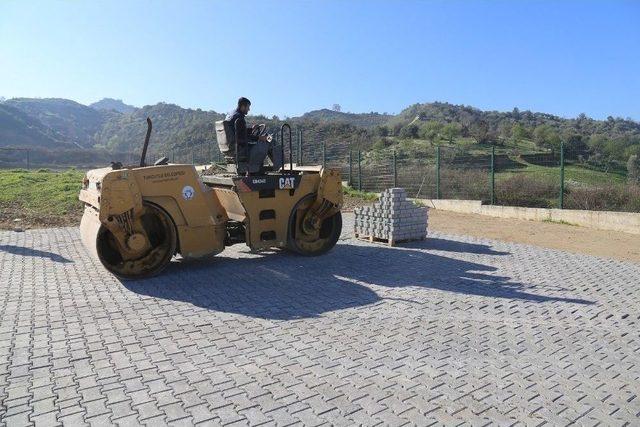 Turgutlu’da Okul Bahçelerine Düzenleme