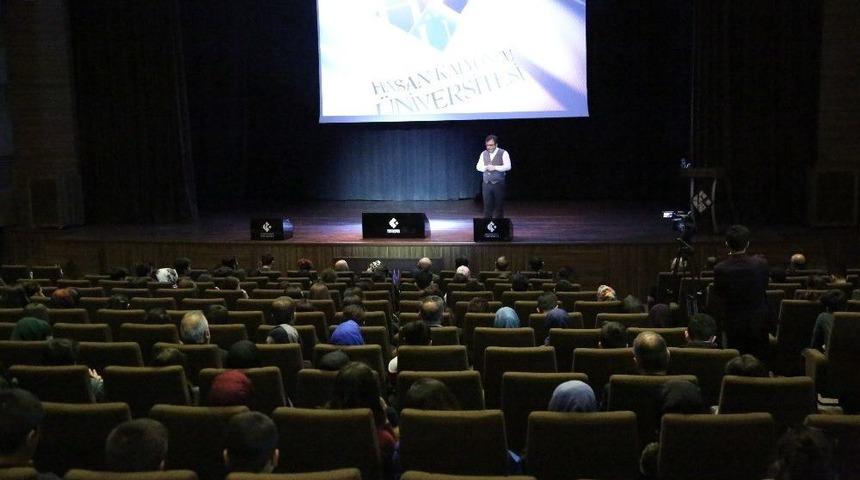 İstiklal Marşı&rsquo;nın Kabul&uuml; Ve Mehmet Akif Ersoy Hk&uuml;&rsquo;de Anıldı