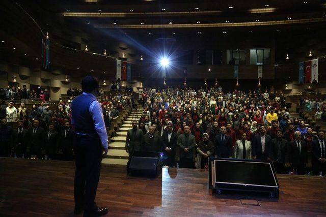 İstiklal Marşı’nın Kabulü Ve Mehmet Akif Ersoy Hkü’de Anıldı