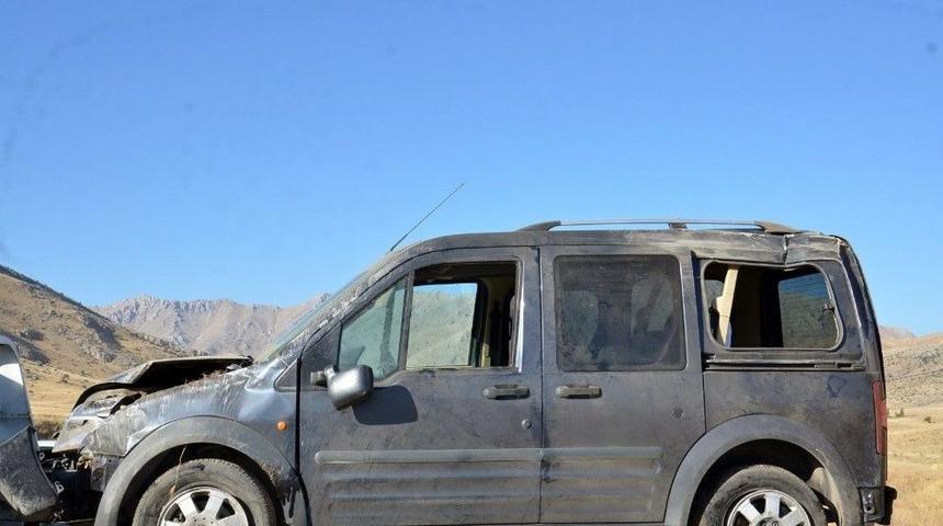 Kazada Aynı Aileden 6&rsquo;sı &Ccedil;ocuk 8 Kişi Yaralandı