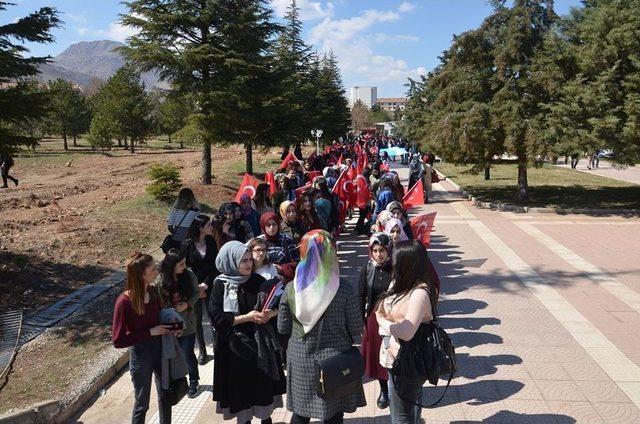 Malatya Ülkü Ocakları’ndan ’istiklal Marşı’ Yürüyüşü