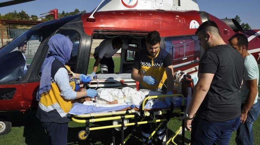 &Uuml;zerine S&uuml;t Kazanı Devrilen &Ccedil;ocuk Ağır Yaralandı