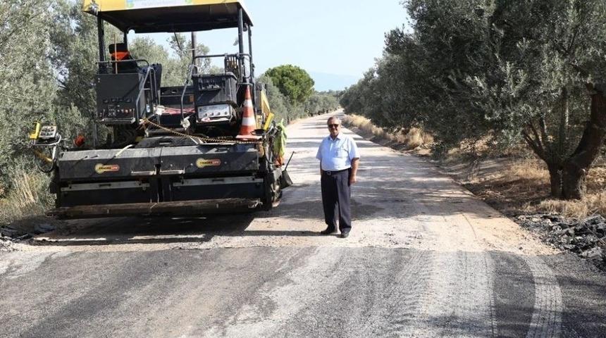 Burhaniye’de Pelitköy Sahilinde Asfalt Sevinci