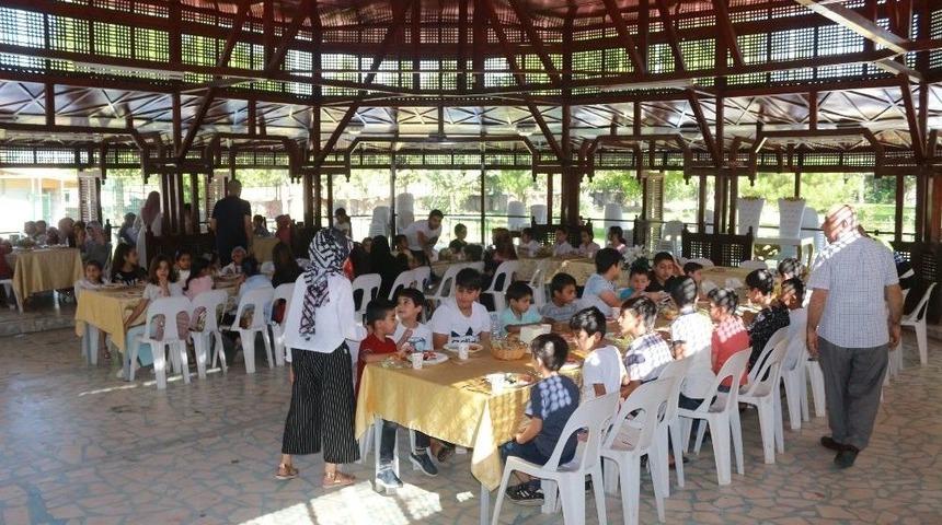 Kuran Kursu &Ouml;ğrencileri Doyasıya Eğlendi