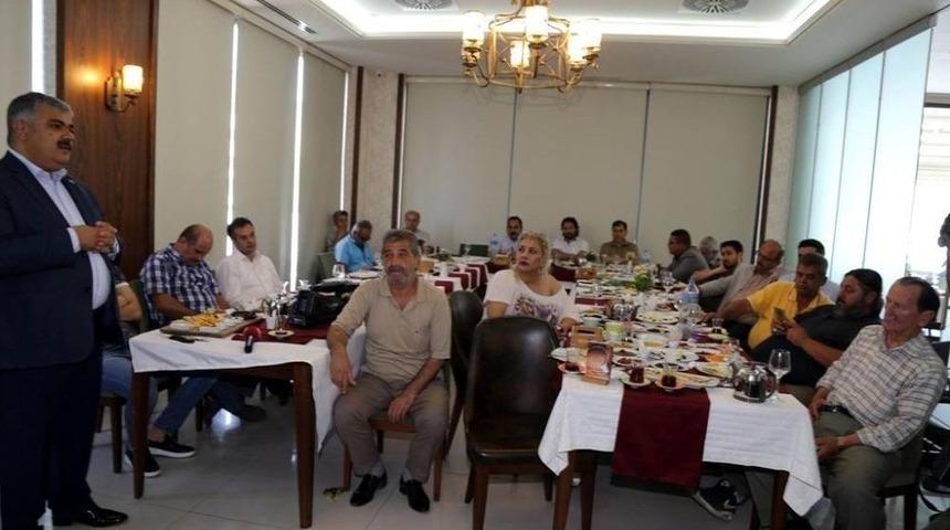 Başkan &Ouml;zg&uuml;ven, Basın Mensuplarıyla Bir Araya Geldi