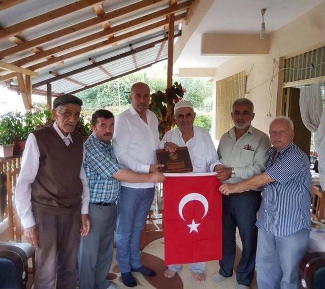 Başkan Togar Hacıları Ziyaret Etti