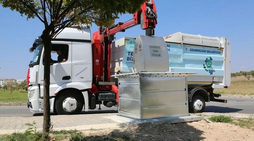 Tertemiz Bir &Ccedil;evre İ&ccedil;in Yer Altı &Ccedil;&ouml;p Konteynerleri