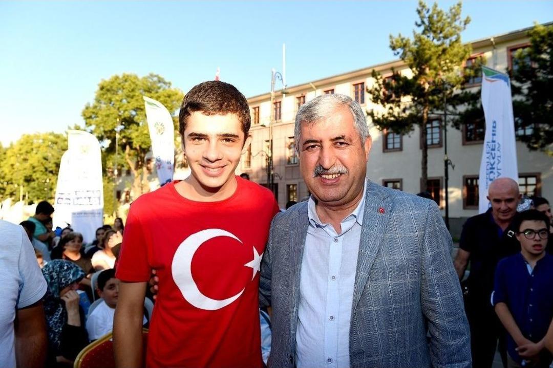 B&uuml;y&uuml;kşehir Belediyesinden Anlamlı Etkinlik