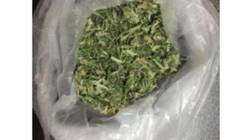 Uyuşturucu Kullanırken Yakalanan 5 Kişi G&ouml;zaltına Alındı