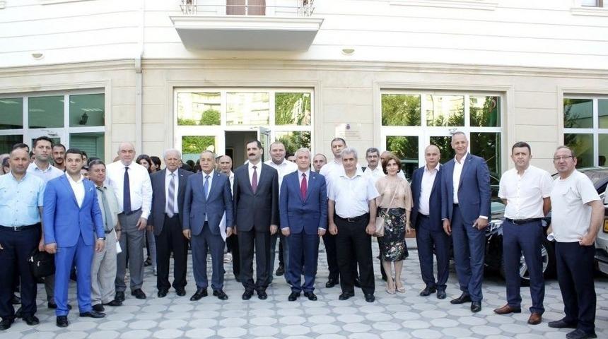 Anadolu &Uuml;niversitesi Azerbaycan Programlarının Tanıtımı Bak&uuml;&rsquo;de Ger&ccedil;ekleştirildi