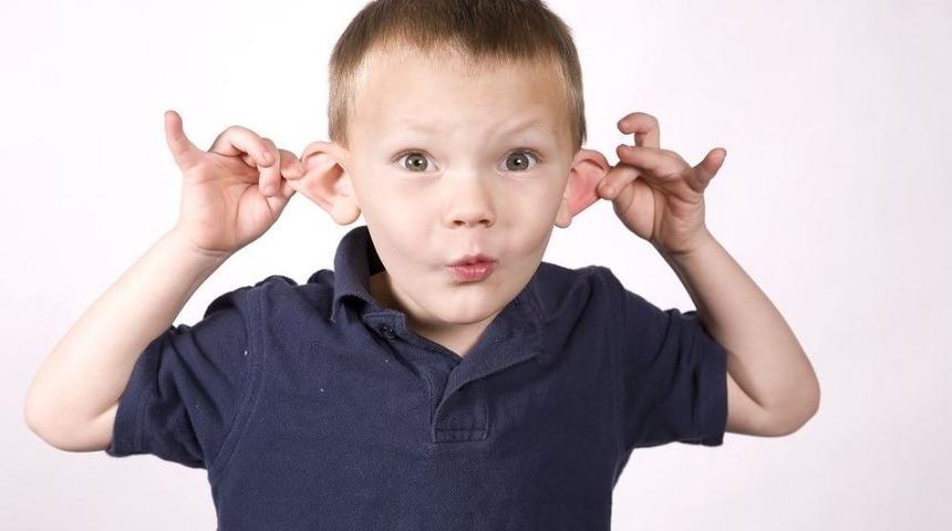 Çocuklarda Kepçe Kulak Sorunu