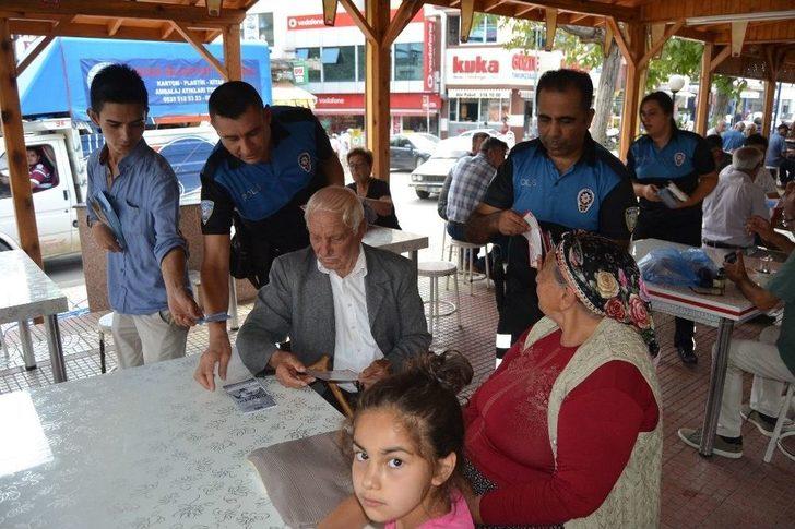 Polis, Vatandaşları Bayram Öncesi Vatandaşları Dolandırıcılık Olaylarına Karşı Uyardı G3