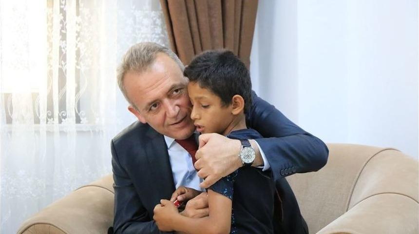 Erzincan Asp Bin 107 Çocuğa Destek Verdi