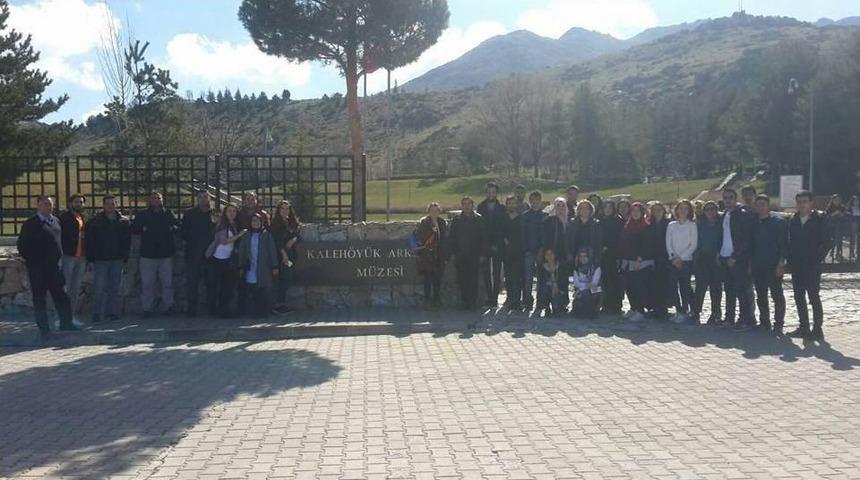 Kent Konseyinden K&uuml;lt&uuml;rel Kırşehir Gezisi