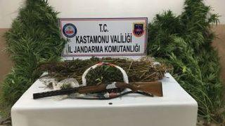 Jandarma Ekiplerinden Bayram Öncesi Uyuşturucu Operasyonu