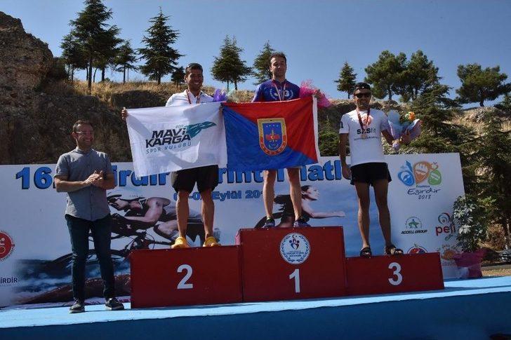 Triatlon Şampiyonları Ödüllerini Aldı G3