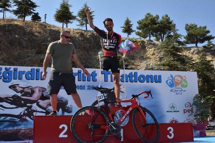 Triatlon Şampiyonları Ödüllerini Aldı G5