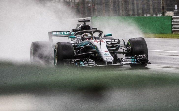Formula 1’de İtalya Grand Prix’i Lewis Hamilton Kazandı G1