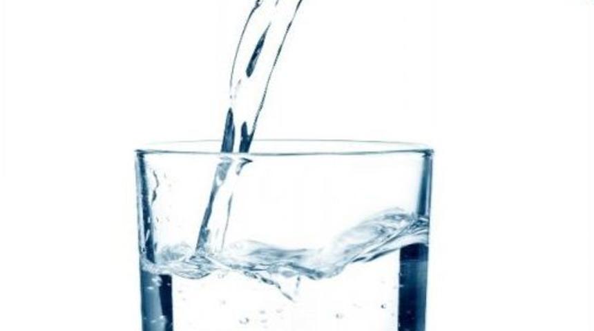 “suyunuzu Kendiniz Arıtın, Cam Şişenizde Saklayın”