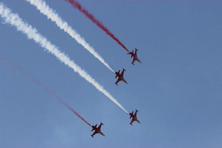 Eskişehir’de Türk Yıldızları Rüzgarı G3