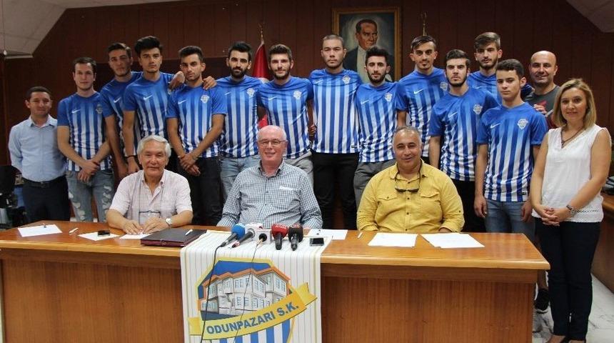 Odunpazarıspor Yeni Sezona Gençlerle Giriyor
