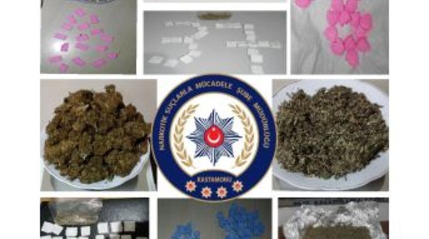Kastamonu&rsquo;da Uyuşturucu Tacirlerine B&uuml;y&uuml;k Darbe