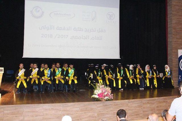 Zehra Üniversitesi İlk Mezunlarını Verdi