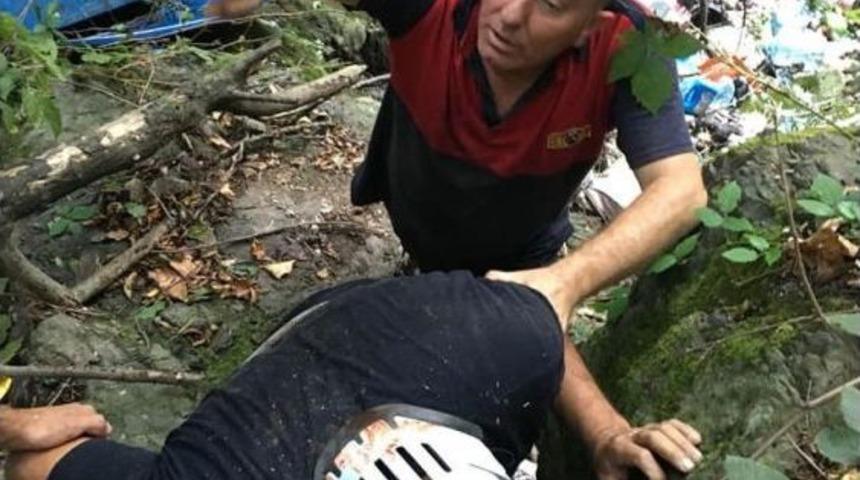 Pat Pat Uçuruma Yuvarlandı: 2 Yaralı