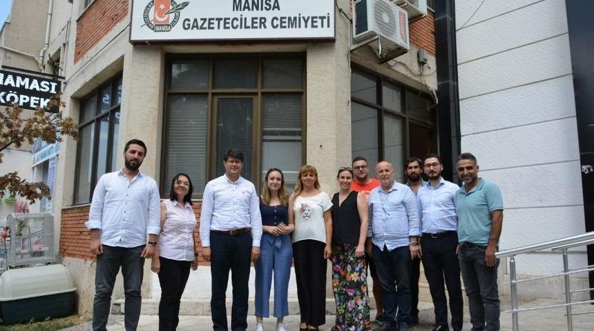 Ak Parti&rsquo;den Manisa Gazeteciler Cemiyeti&rsquo;ne Bayram Ziyareti