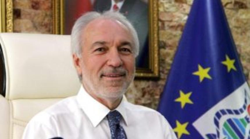 Kamil Sara&ccedil;oğlu: "anket Değil, Para Tuzağı"