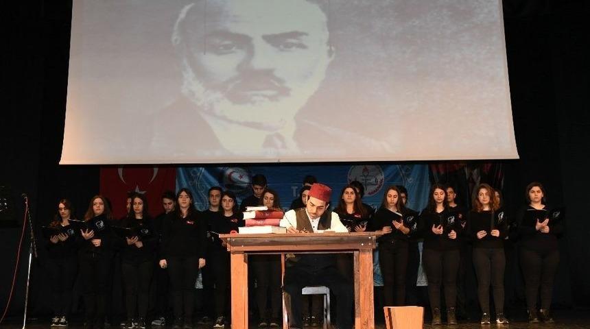 Trabzon&rsquo;da İstiklal Marşı&rsquo;nın Kabul&uuml; Ve Mehmet Akif Ersoy&rsquo;u Anma G&uuml;n&uuml; Etkinliği D&uuml;zenlendi