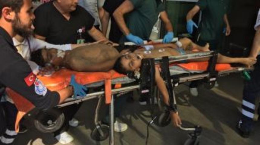 Anne Ve &Ccedil;ocukları Boğulma Tehlikesi Ge&ccedil;irdi