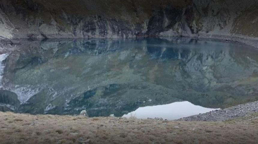 3 Bin Rakımlı Karag&ouml;l Hayran Bırakıyor