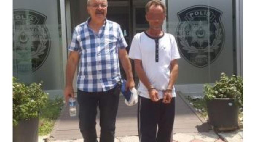 Otomobil Hırsızı Kırmızı Işıkta Yakalandı