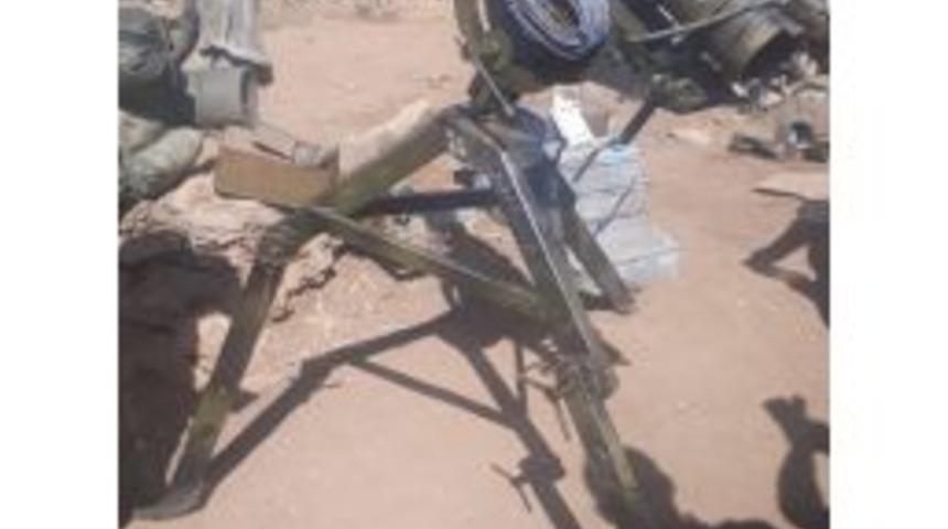 Tsk:"şemdinli / Balkayalar B&ouml;lgesinde İcra Edilen Operasyonlarda Mağara İ&ccedil;erisinde Gizlenmiş Vaziyette Bir 107 Mm&rsquo;lik &Ccedil;nra Namlusu Ele Ge&ccedil;irilmiştir."