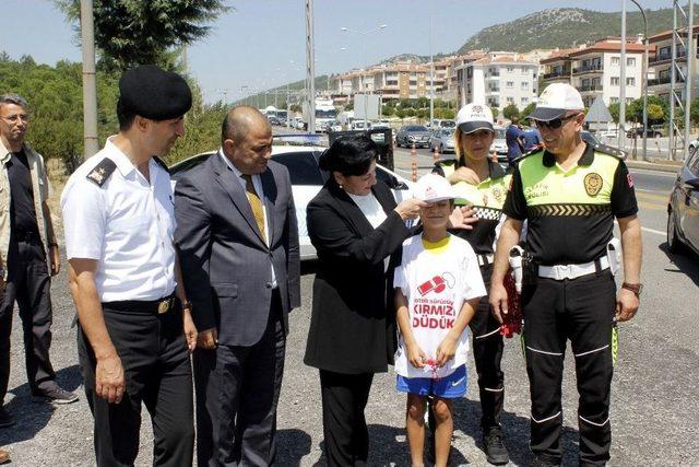 Hatalı Sürücüye Kırmızı Düdük