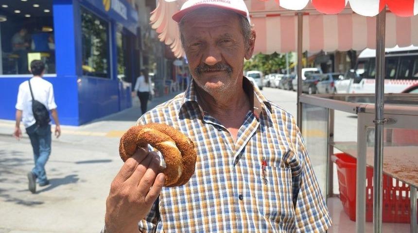 Bilecik&rsquo;te Simit Hala 1 Liraya Satılıyor