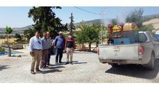 Köylerde Haşereye Karşın İlaçlamaya Devam Ediyor