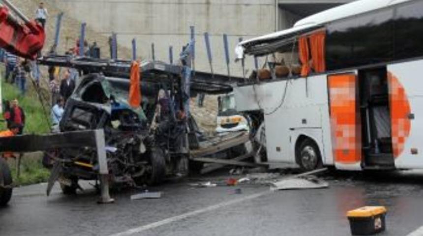 Kocaeli&rsquo;de 134 Kişi Trafik Kazalarında Hayatını Kaybetti