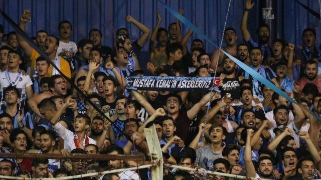 Spor Toto 1. Lig: Adana Demirspor: 1 - İstanbulspor: 2 (ilk Yarı Sonucu)