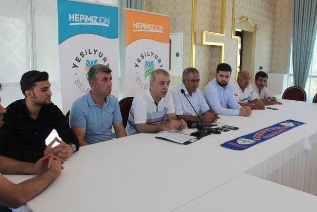 Yeşilyurt Belediyespor Yeni Transferlerini Tanıttı