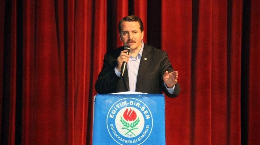 Memur-sen Genel Başkanı Yal&ccedil;ın, Hakkari&rsquo;de İl Divan Toplantısı&rsquo;na Katıldı