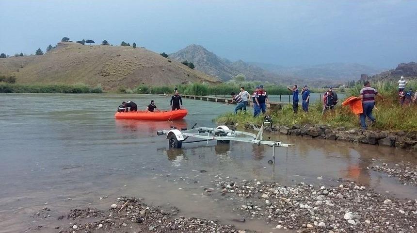 Baraj G&ouml;l&uuml;ne D&uuml;şen &Ccedil;ocuğun Cesedi Bulundu