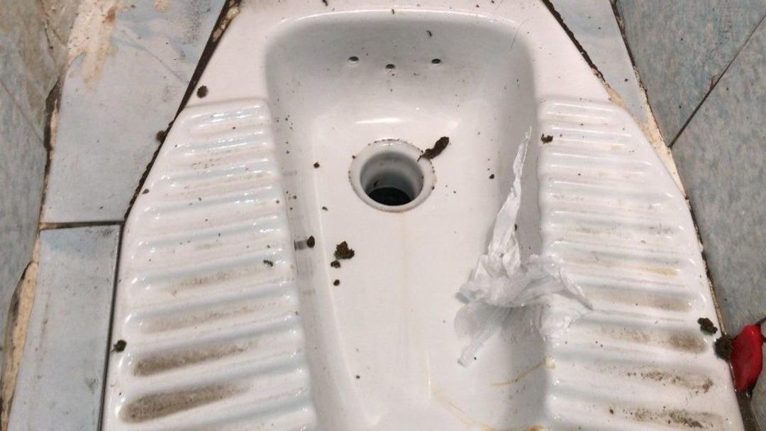 (&ouml;zel) Engelli Torbacı, Uyuşturucuları İmha Ederken Yakalandı